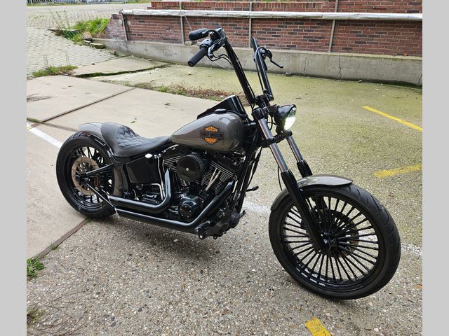 harley-davidson - deuce-fxstd-softail