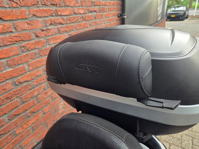 piaggio - mp3-500-hpe-sport-abs-asr