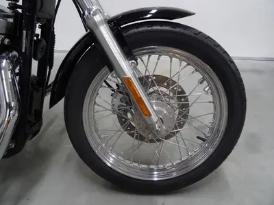 HARLEY-DAVIDSON SPORTSTER LOW XL 883 L – foto 4
