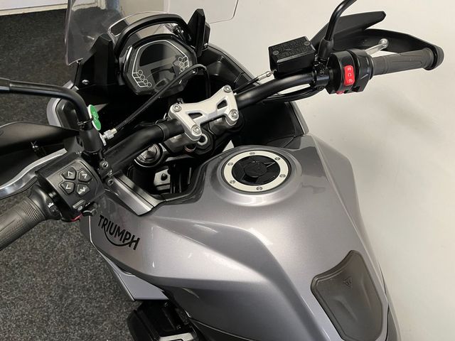 triumph - tiger-sport-660