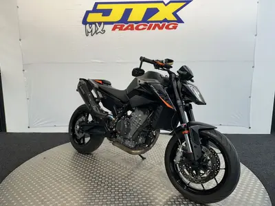 KTM 890 DUKE – foto 2