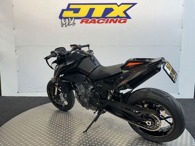 ktm - 890-duke