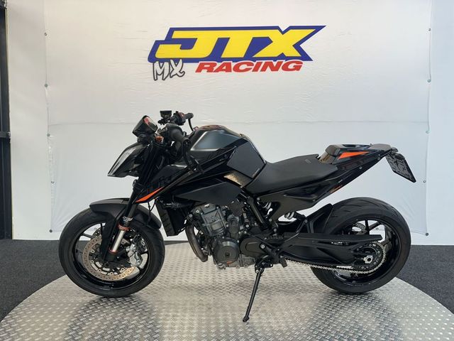 ktm - 890-duke