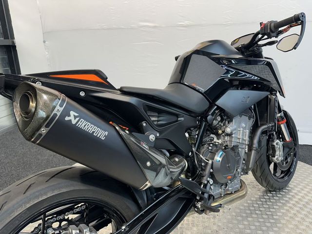 ktm - 890-duke