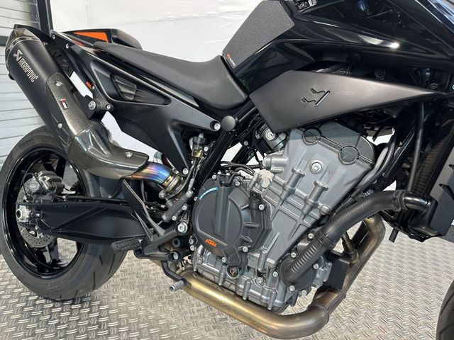 ktm - 890-duke