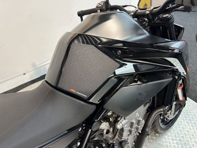 ktm - 890-duke
