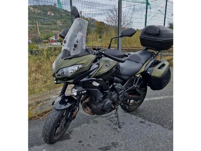 kawasaki - versys-650-grand-tourer