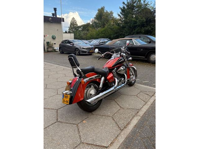 honda - vt-750-c2-shadow-ace