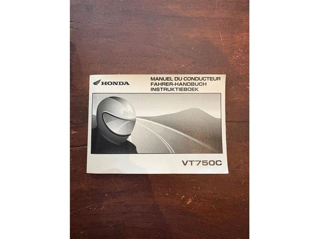 honda - vt-750-c2-shadow-ace