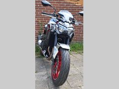 KAWASAKI Z900
