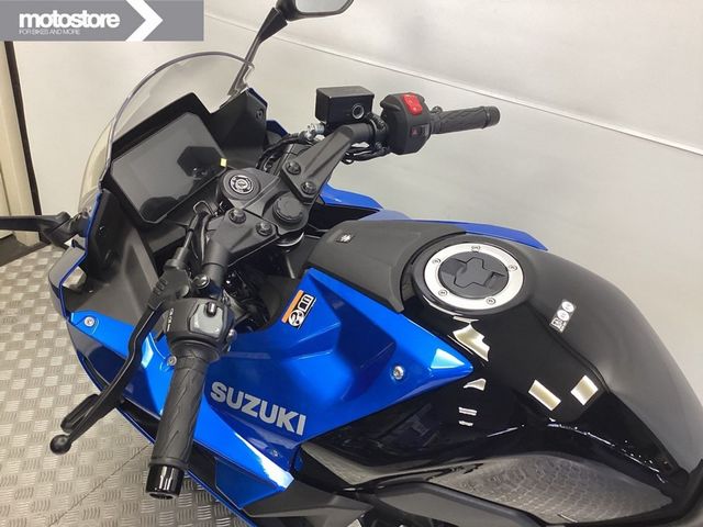 suzuki - gsx-8r