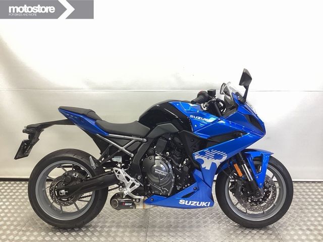 suzuki - gsx-8r