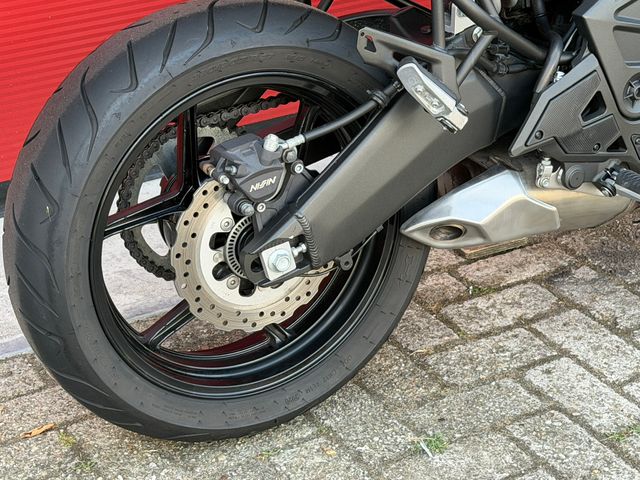 kawasaki - versys-650-abs