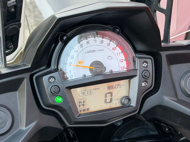 kawasaki - versys-650-abs