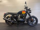 ROYAL ENFIELD INTERCEPTOR 650