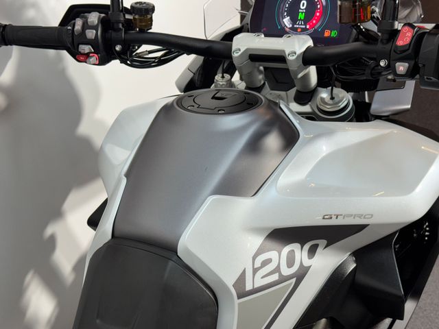 triumph - tiger-1200-gt-pro