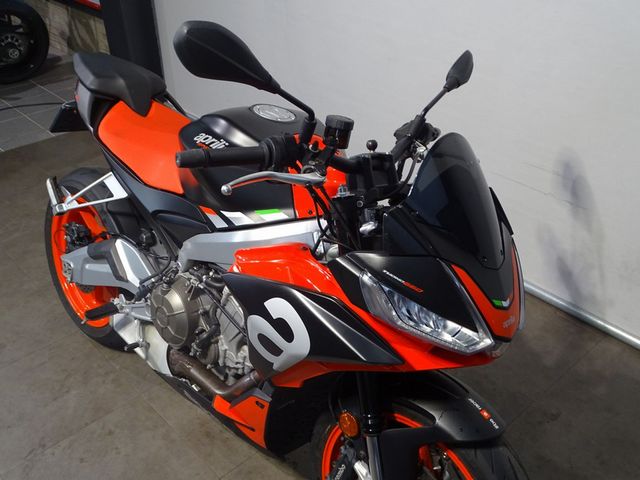 aprilia - tuono-660
