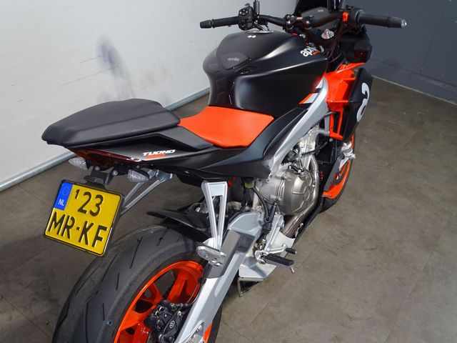 aprilia - tuono-660