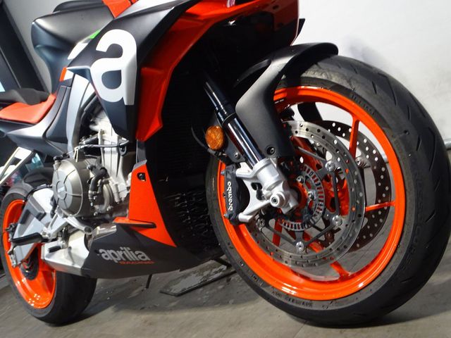 aprilia - tuono-660