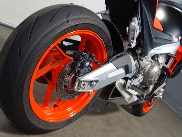 aprilia - tuono-660