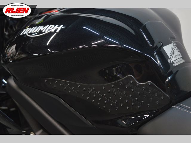 triumph - street-triple-rs