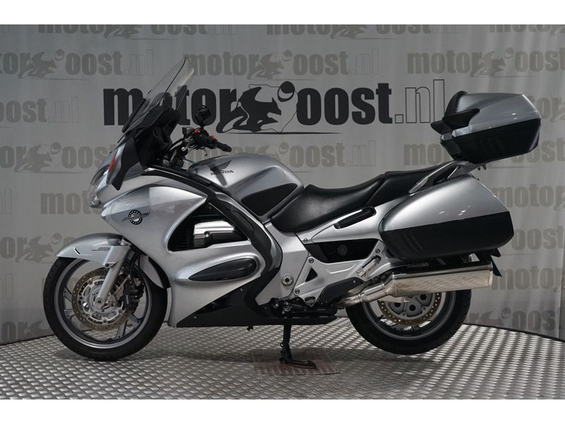 Honda ST1300A4 ST1300A4 2004 occasion