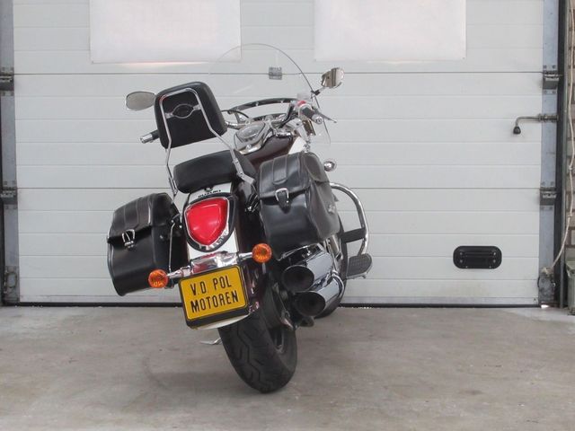 suzuki - c-800-intruder-classic