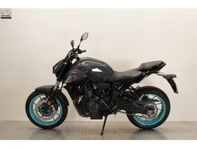 YAMAHA MT 07 ABS – foto 4