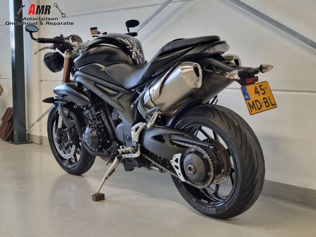 triumph - speed-triple-1050-abs
