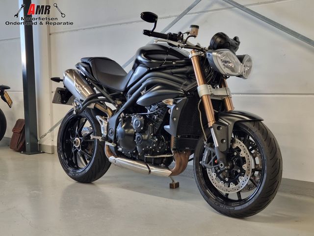 triumph - speed-triple-1050-abs