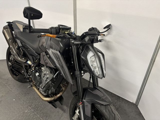 ktm - 790-duke