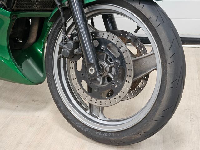 kawasaki - gpz-500-s
