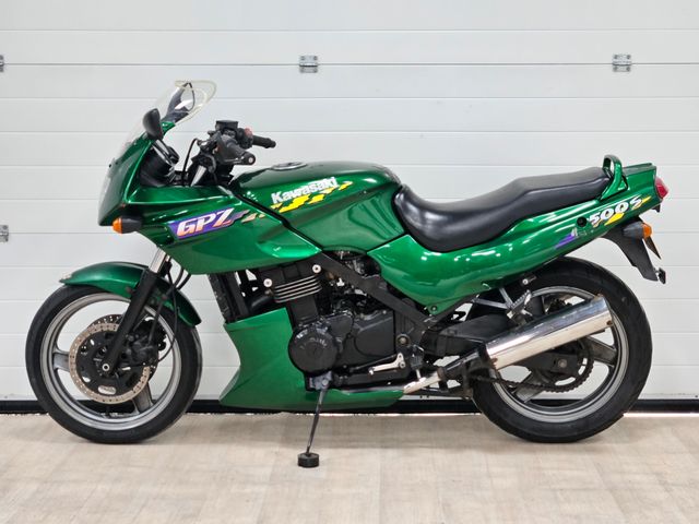 kawasaki - gpz-500-s