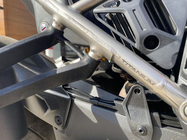 ducati - multistrada-v4-rs
