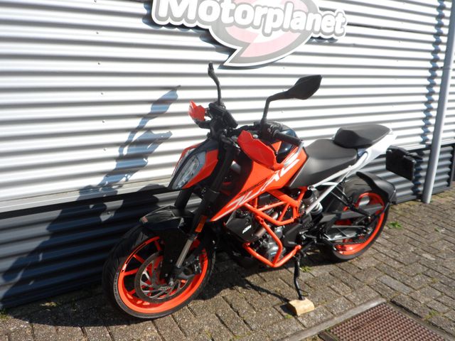 ktm - 390-duke