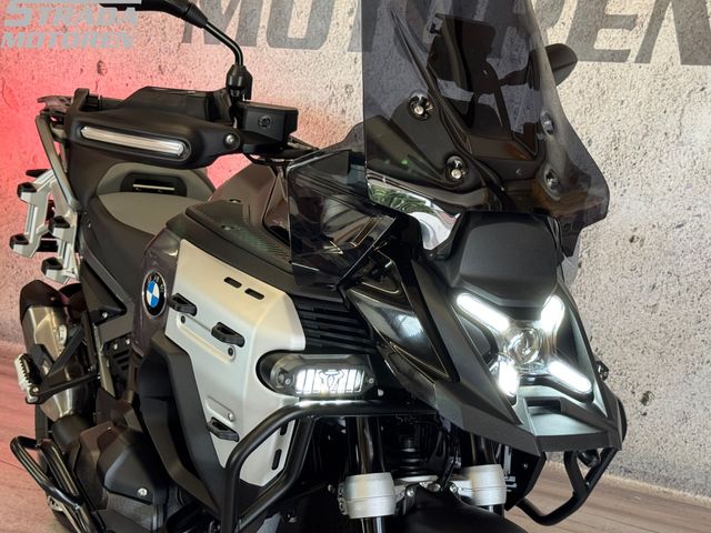 bmw - r-1300-gs-adventure-triple-black