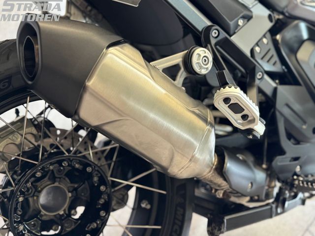 bmw - r-1300-gs-adventure-triple-black