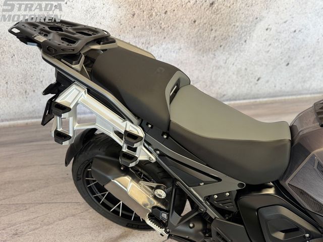 bmw - r-1300-gs-adventure-triple-black