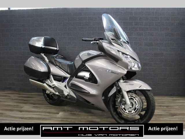 honda - st-1300-pan-european-abs