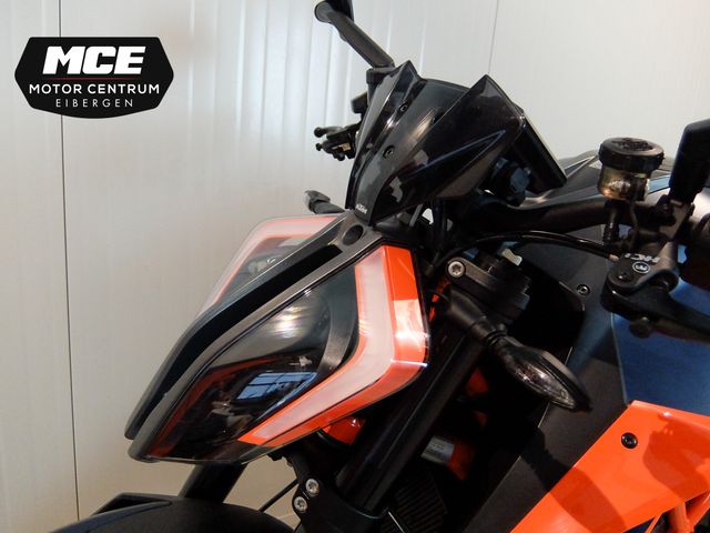 ktm - 1290-super-duke-r