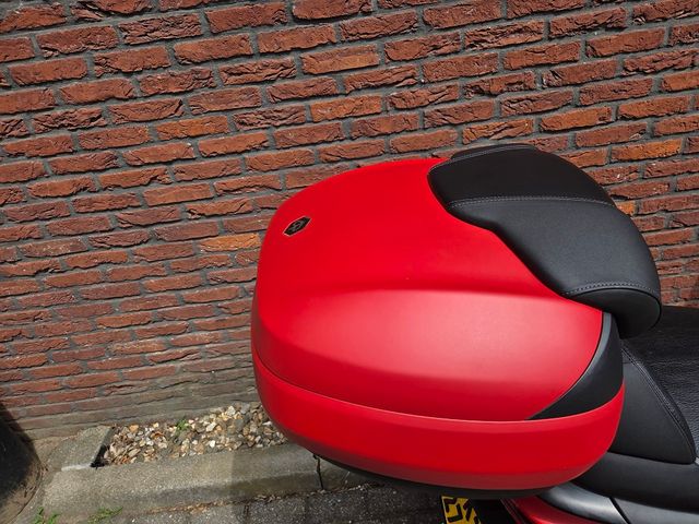 piaggio - mp3-500-hpe-sport-abs-asr