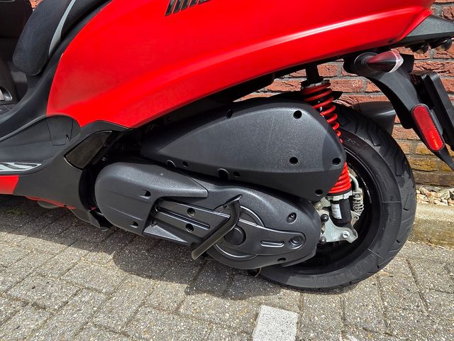 piaggio - mp3-500-hpe-sport-abs-asr