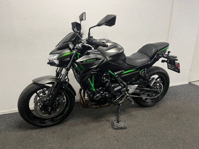 kawasaki - z650