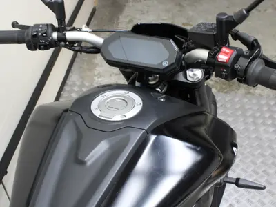 YAMAHA MT 07 ABS – foto 4