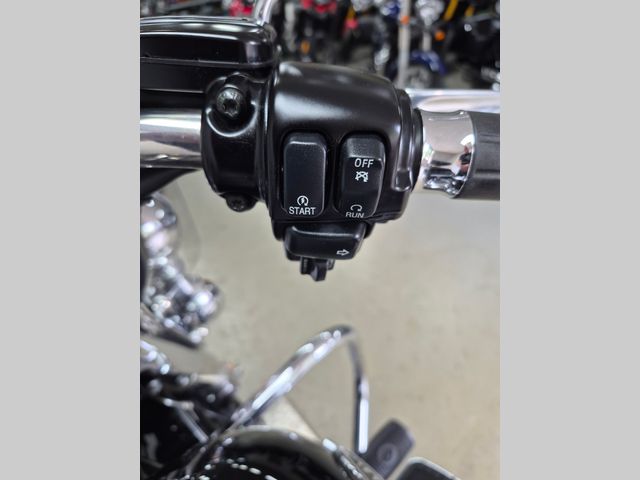 harley-davidson - road-king-classic-flhrc