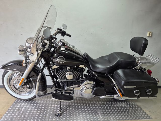 harley-davidson - road-king-classic-flhrc