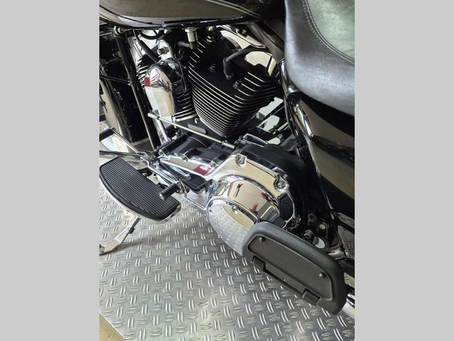 harley-davidson - road-king-classic-flhrc