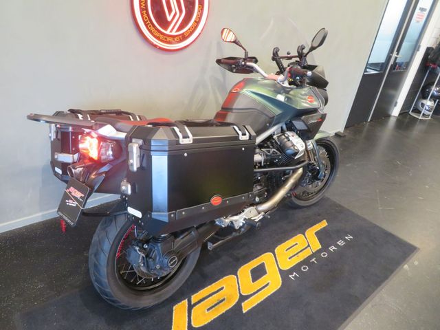moto-guzzi - stelvio-1200-8v-abs