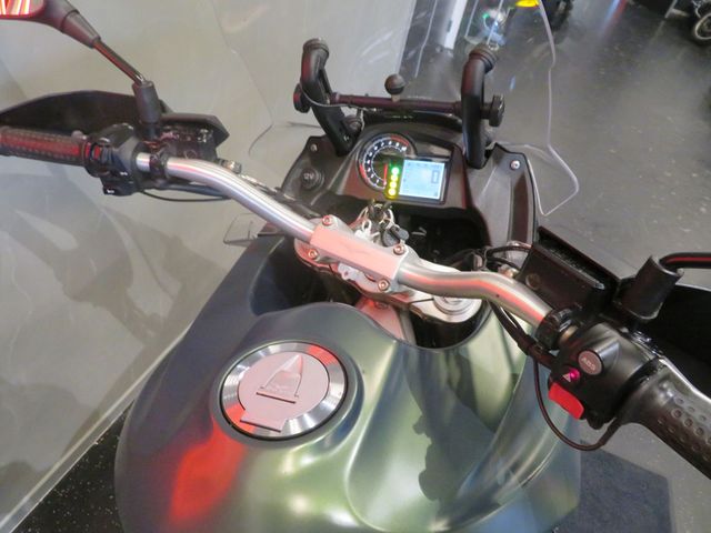 moto-guzzi - stelvio-1200-8v-abs