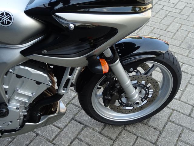 yamaha - fz-6-s2